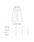 A size measurement diagram for black baggy trousers, showing a line drawing of the pants with blue measurement guides and a size table below listing top waist, hip, and length in centimeters for sizes S, M, and L.